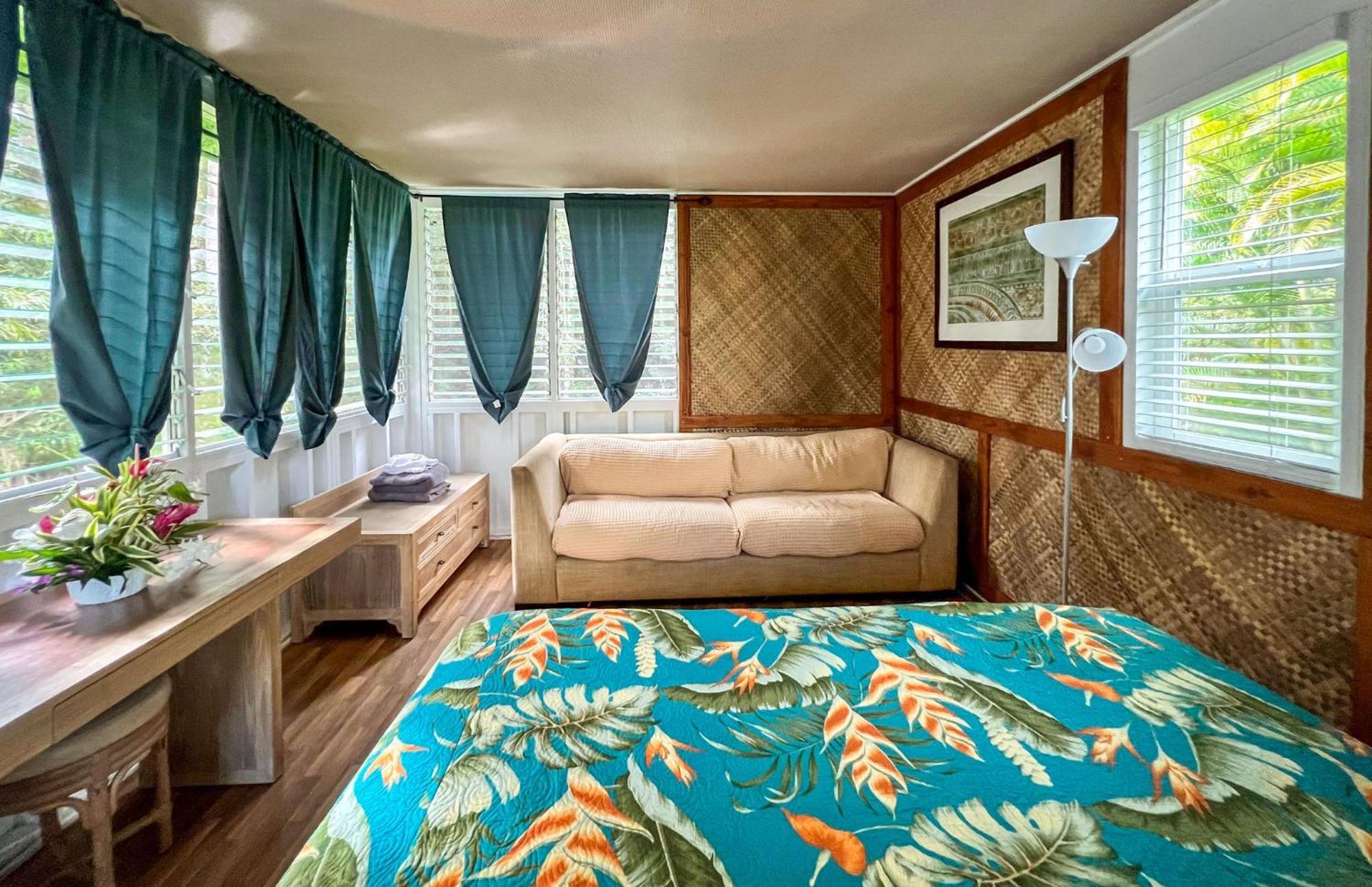 Hawaiian Sanctuary Eco Retreat Center Villa Pahoa Buitenkant foto