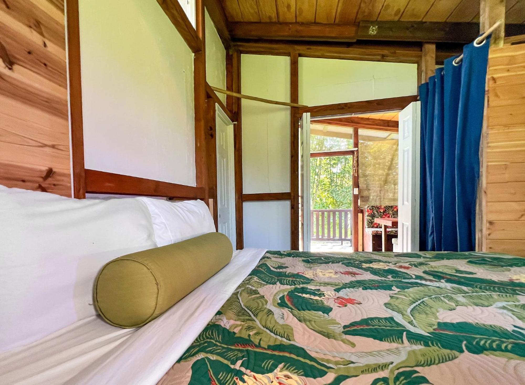Hawaiian Sanctuary Eco Retreat Center Villa Pahoa Buitenkant foto