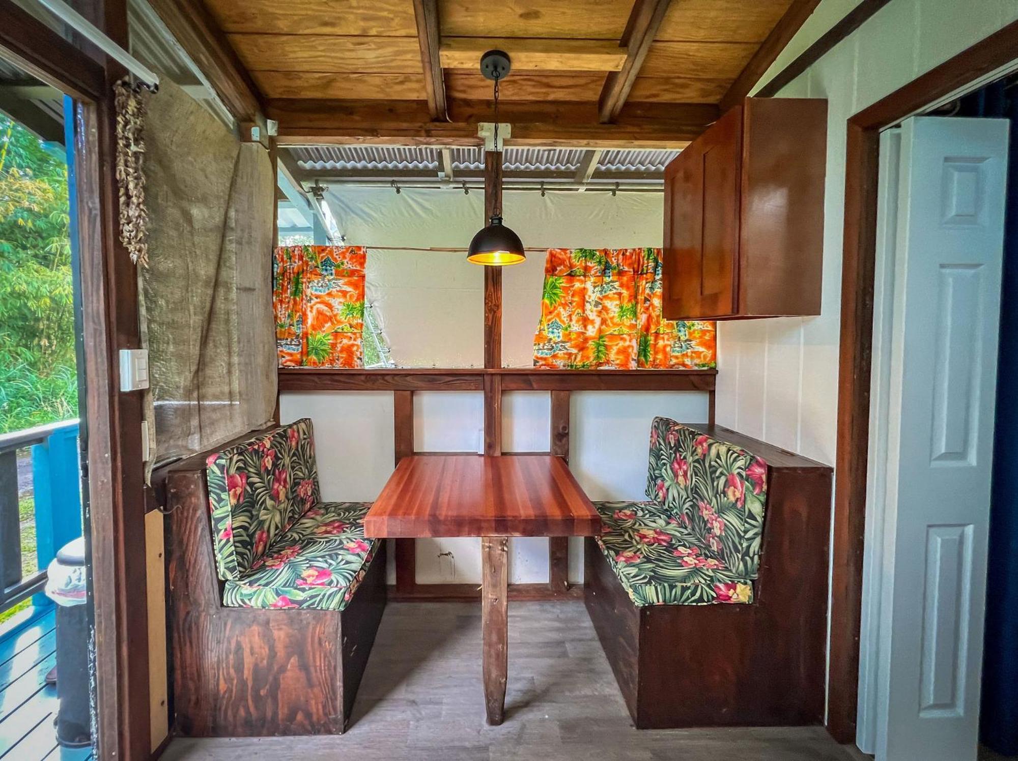 Hawaiian Sanctuary Eco Retreat Center Villa Pahoa Buitenkant foto